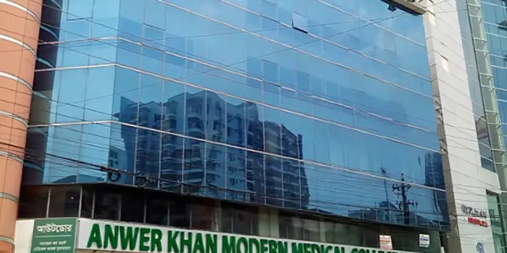 Anwar Khan Modern Hospital Doctor List2